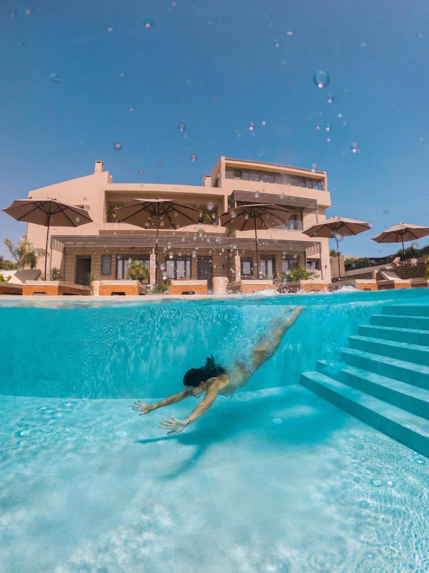 Marble Luxury Suites Karteros Luaran gambar