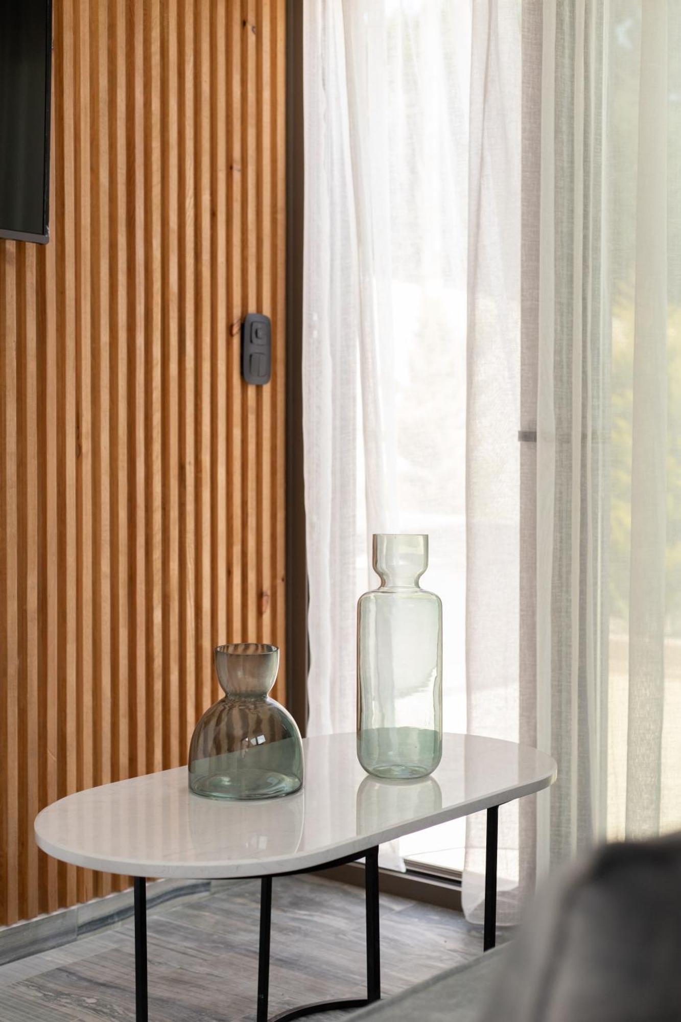 Marble Luxury Suites Karteros Luaran gambar
