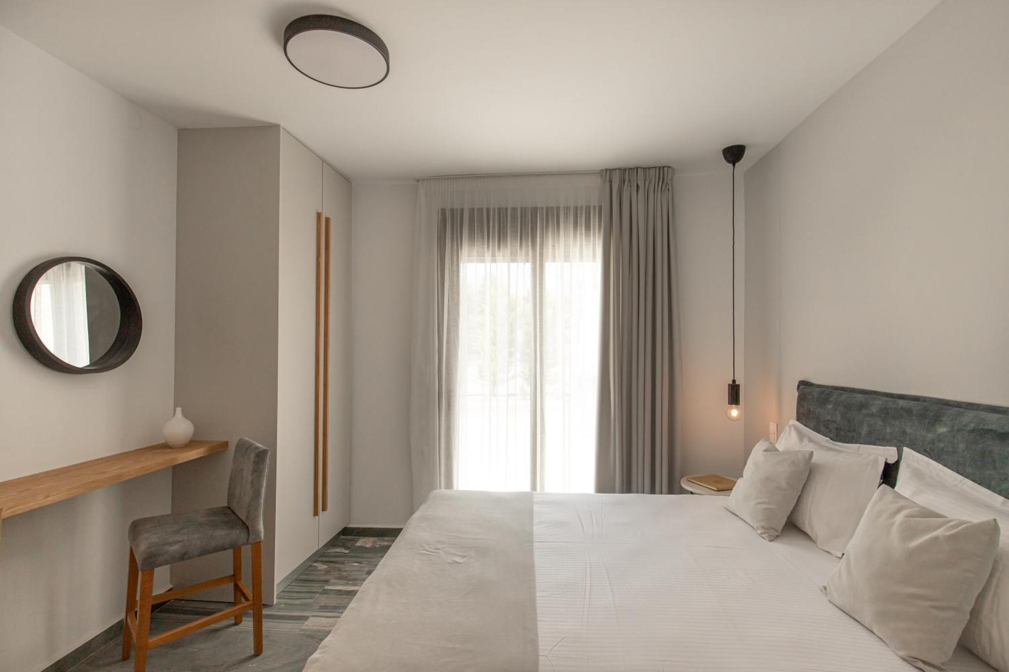 Marble Luxury Suites Karteros Luaran gambar